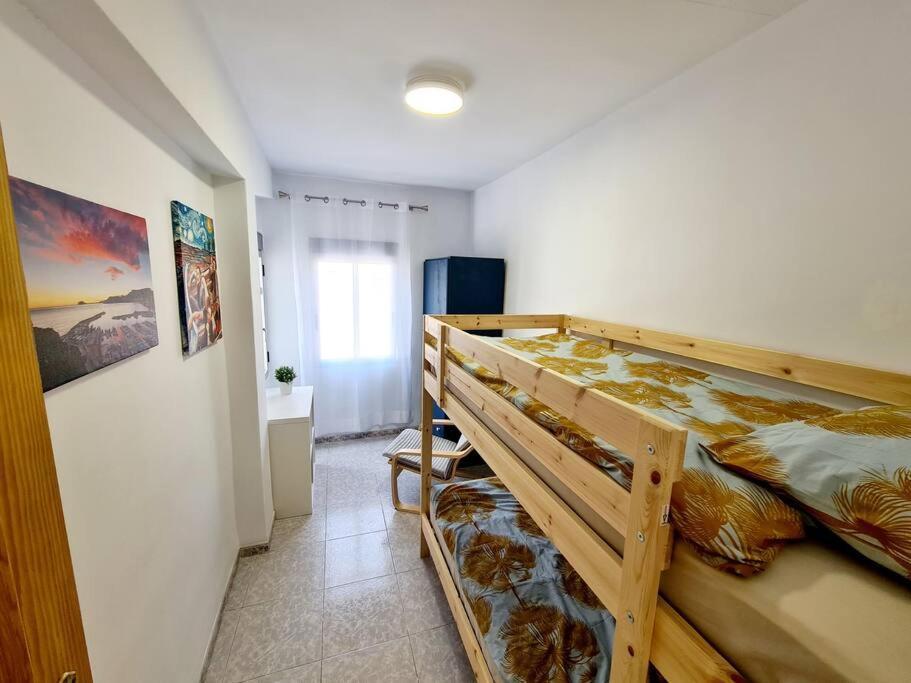 Comodo Apartamento En El Centro De Cullera, Playa 700 Metros Kültér fotó